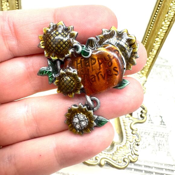 Fall Harvest sunflower Pumpkin Patch Brooch Pin - Picture 1 of 4